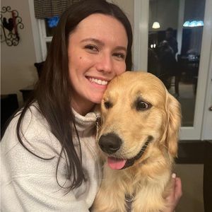 Meet your Posher, Claire